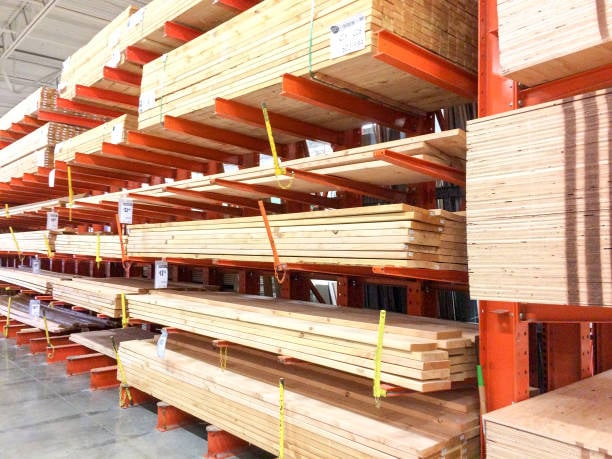 Heavy-duty cantilever racking for wood material